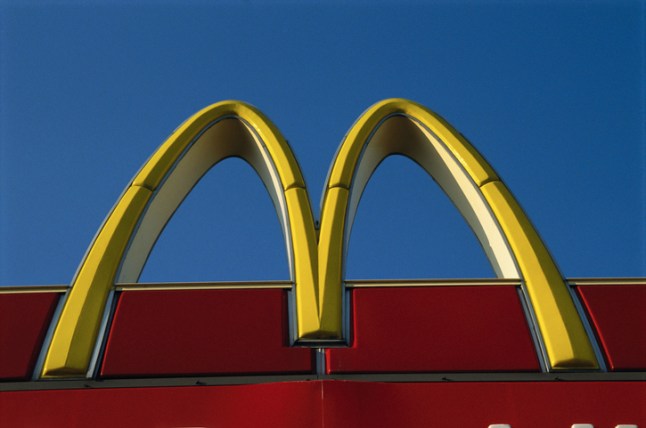 McDonald's famous yellow 'M' sign.